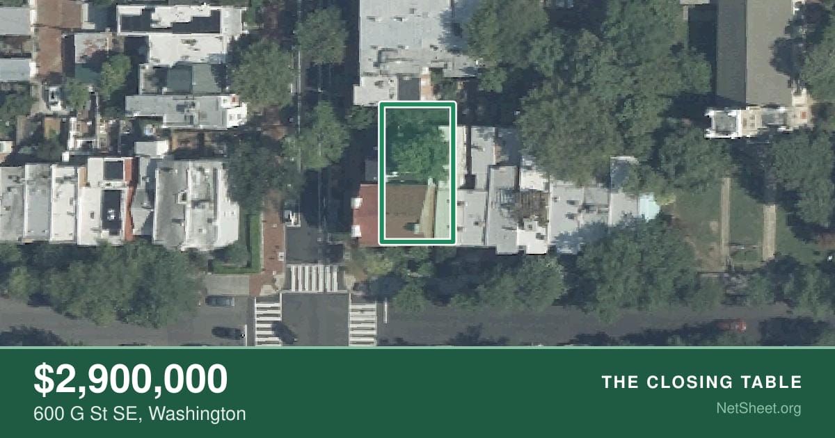 Aerial view of 600 G St SE, Washington