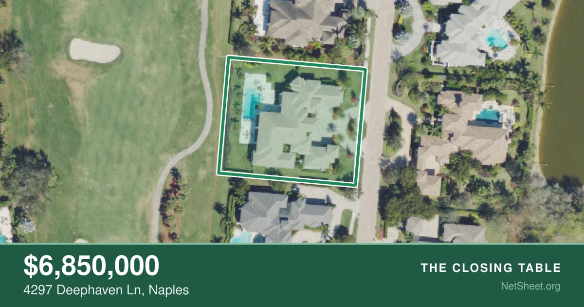Aerial view of 4297 Deephaven Ln, Naples