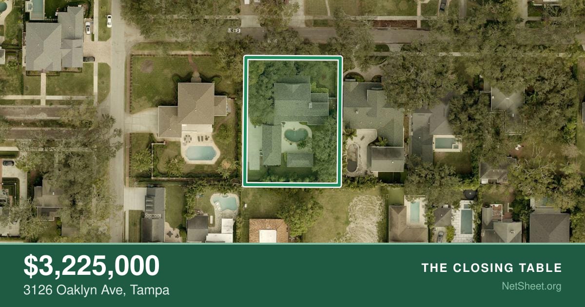 Aerial view of 3126 Oaklyn Ave, Tampa