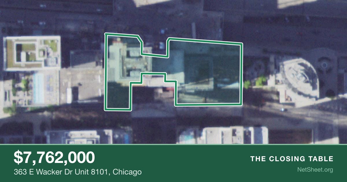 Aerial view of 363 E Wacker Dr Unit 8101, Chicago