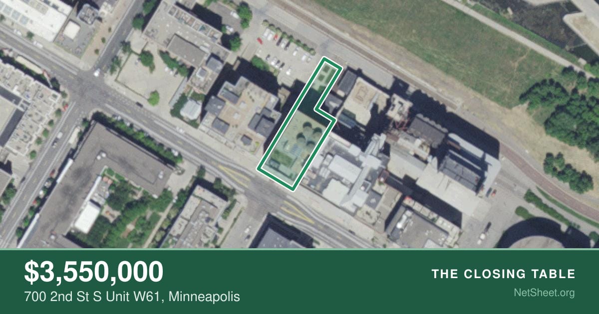 Aerial view of 700 2nd St S Unit W61, Minneapolis