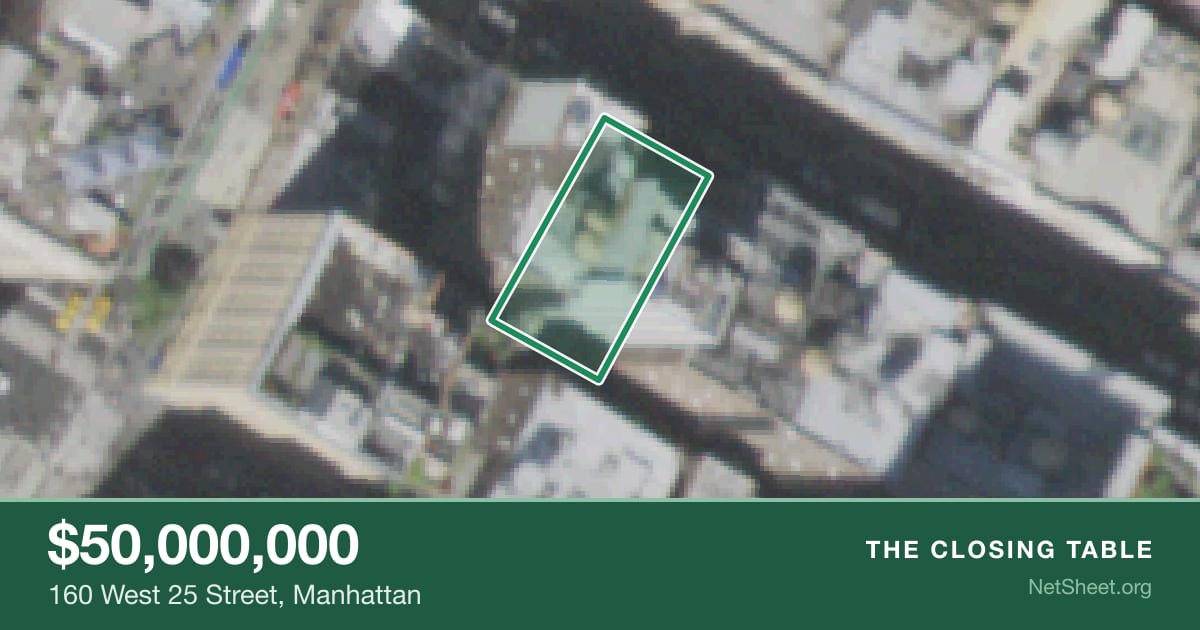 Aerial view of 160 West 25 Street, Manhattan