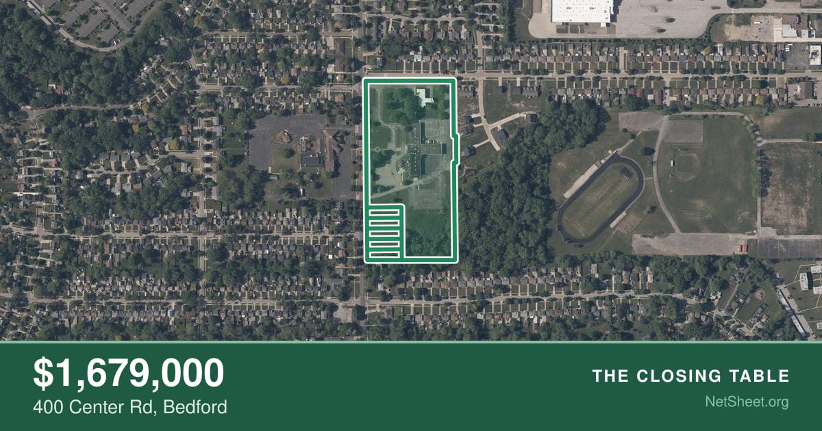 Aerial view of 400 Center Rd, Bedford