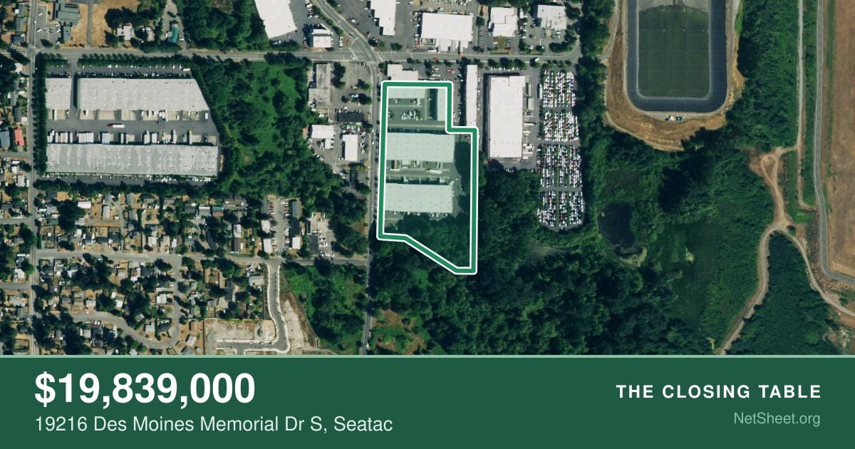 Aerial view of 19216 Des Moines Memorial Dr S, Seatac