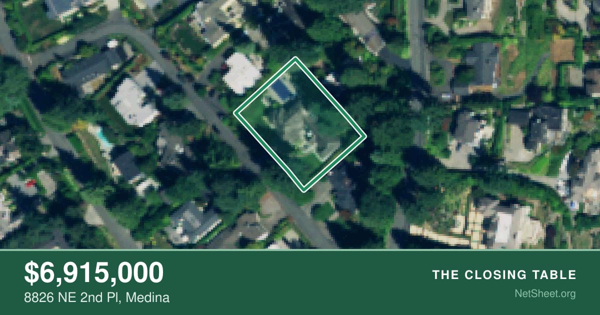 Aerial view of 8826 NE 2nd Pl, Medina