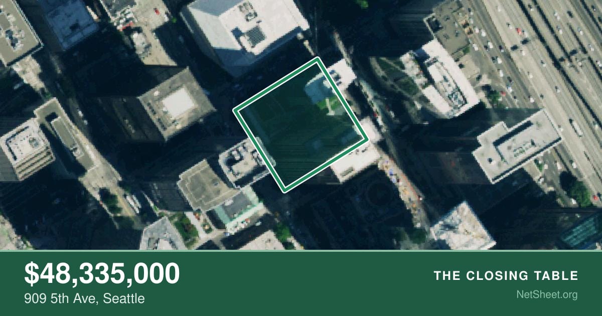 Aerial view of 909 5th Ave, Seattle